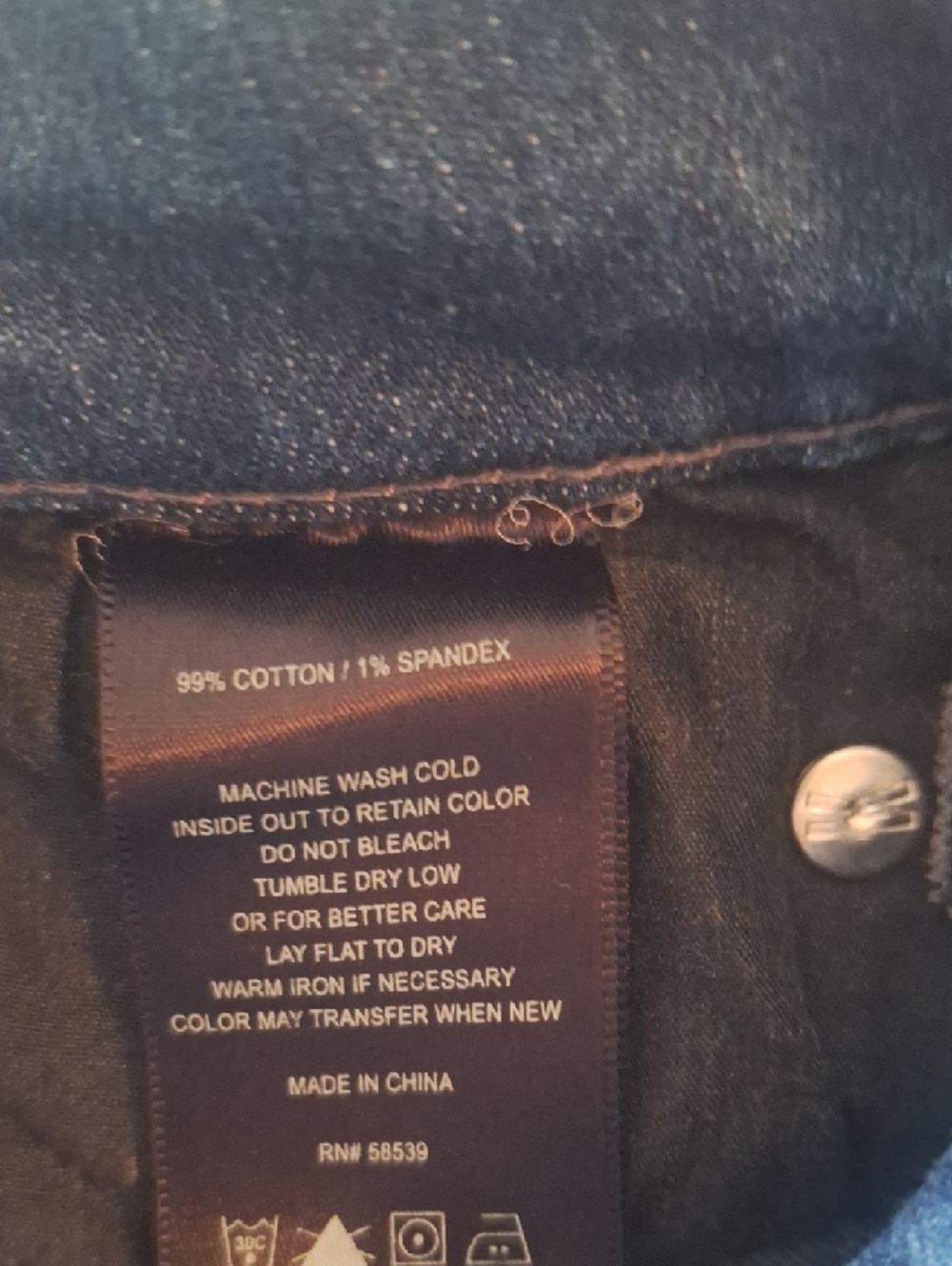 Kut from the Kloth Dark Blue Cropped Jeans - Picture 7 of 10